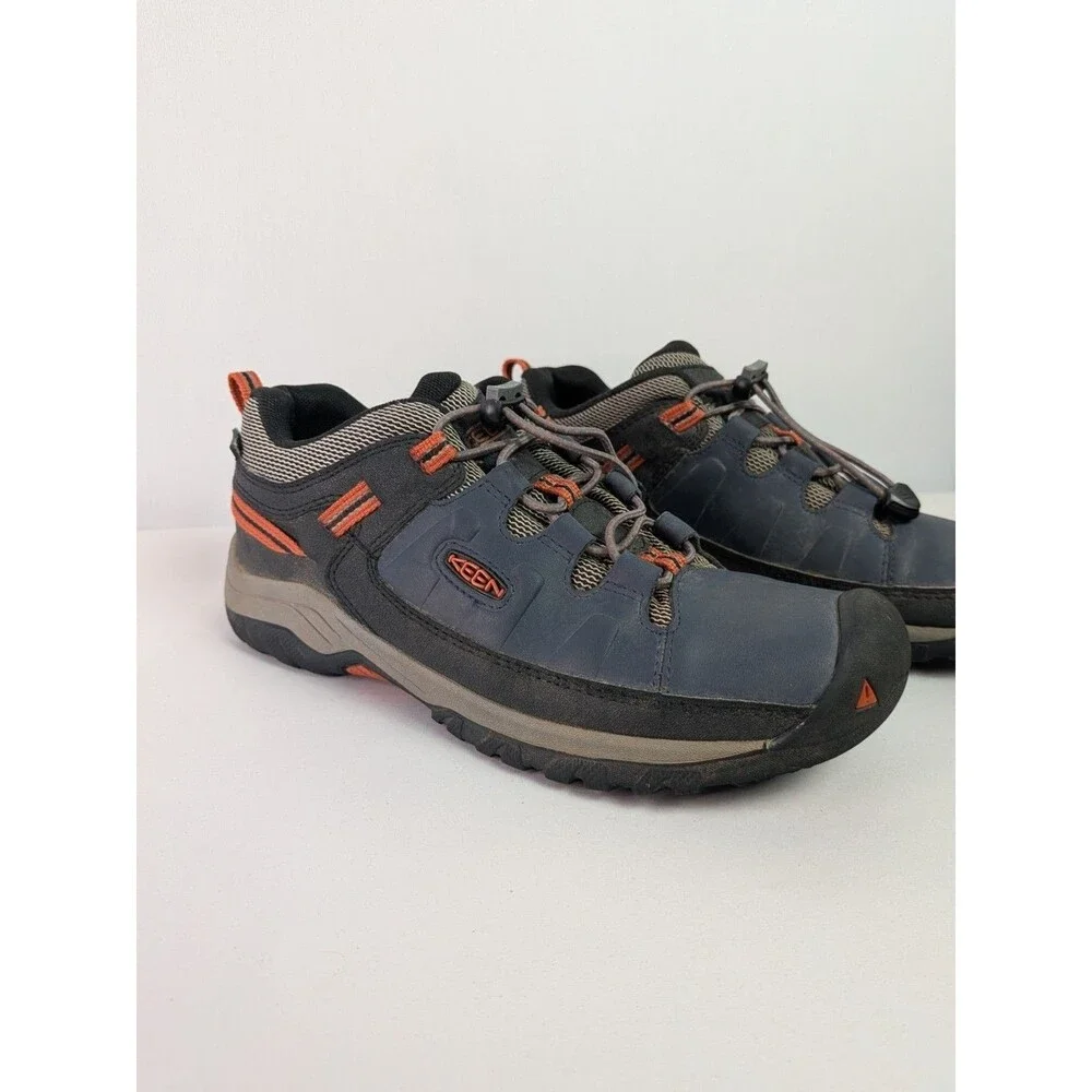 Keen Boys Sz 5 Targhee Hiking Trail Shoes Waterproof Bungee Pull Active Sneakers